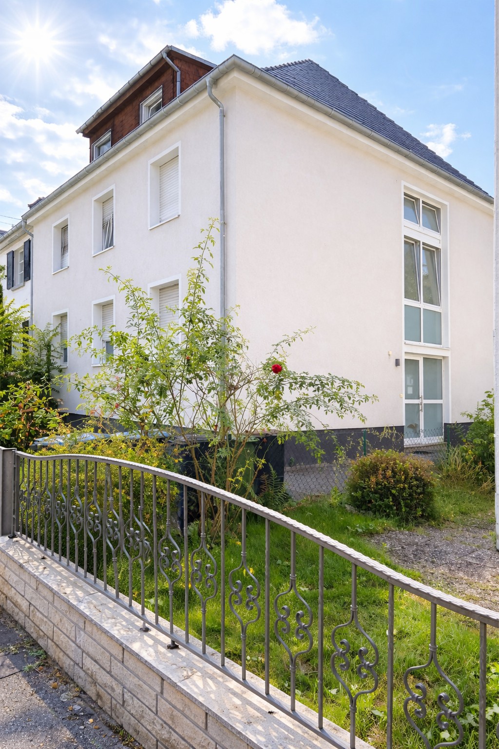 Gepflegtes 5-Familienhaus in bester Westendlage von Neu-Isenburg